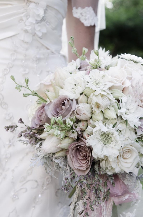 soft vintage bridal bouquet by Anastasia Ehlers | photo by Amy Rollo