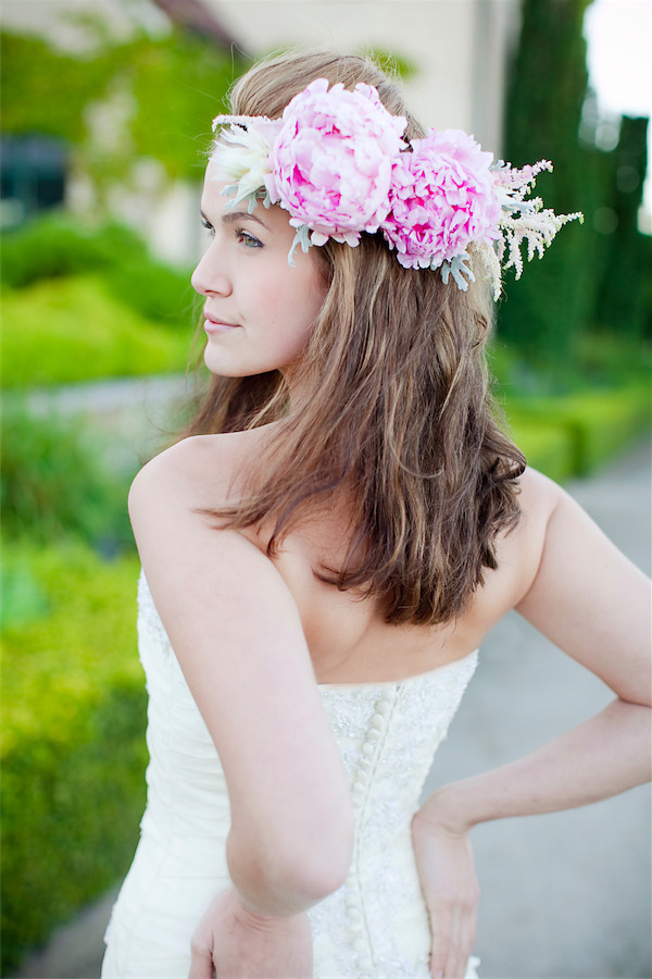 peony floral crown by Anastasia Ehlers | photo by Erika Nicole